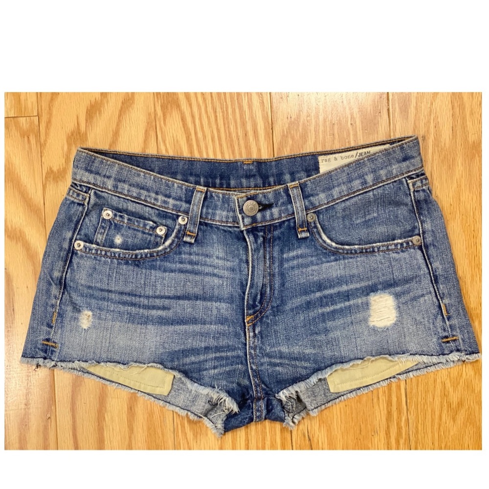 SOLD!!! rag & bone Mila Denim Shorts in Moss,US 25